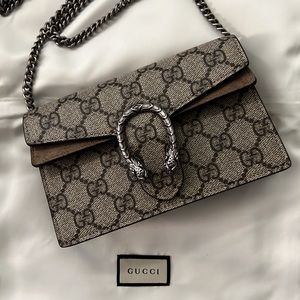 Gucci Dionysus GG Supreme Super Mini Bag